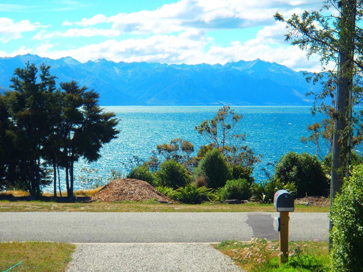Lakefront Fantail Cottage Lake Hawea, Wanaka Esterno foto