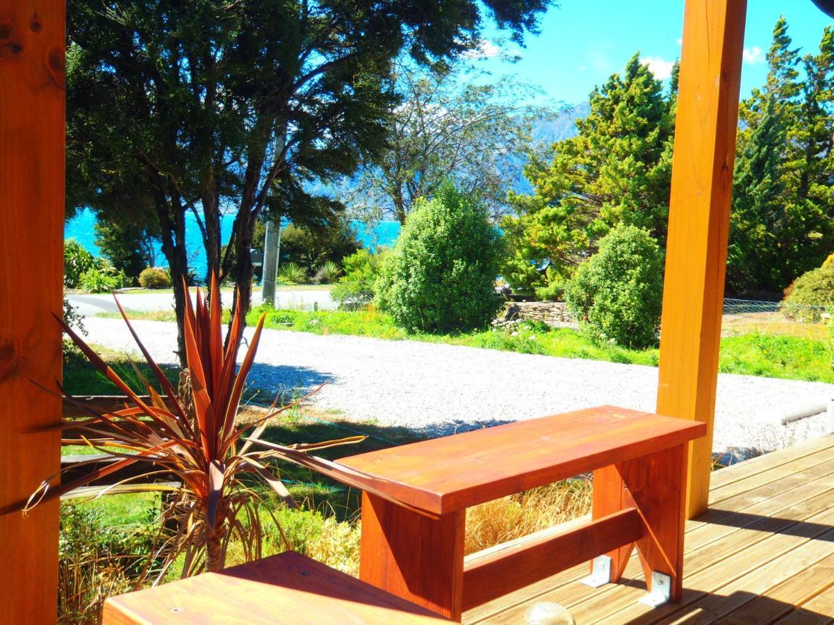 Lakefront Fantail Cottage Lake Hawea, Wanaka Esterno foto